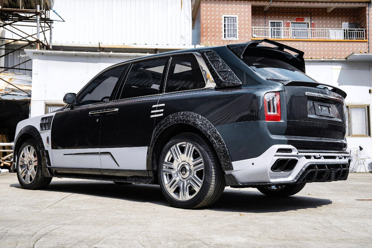 ZLO Rolls-Royce Cullinan 2025 (Series 2) Full Partial Carbon Bodykit Aftermarket Carbon Fiber Part / Bodykit - Robot Bodykits
