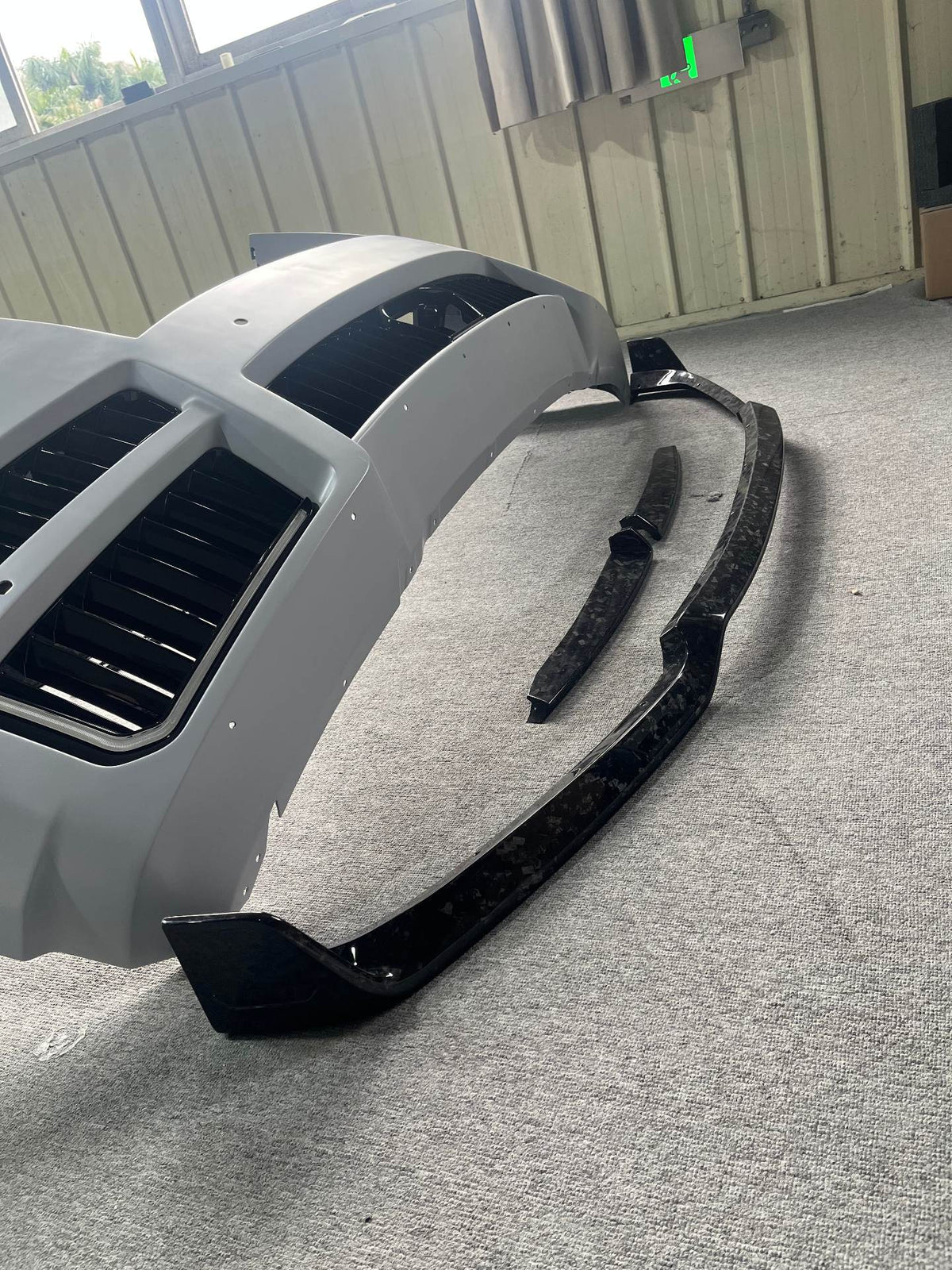 ZLO Rolls-Royce Cullinan 2025 (Series 2) V2 Full Partial Carbon Bodykit Aftermarket Carbon Fiber Part / Bodykit - Robot Bodykits