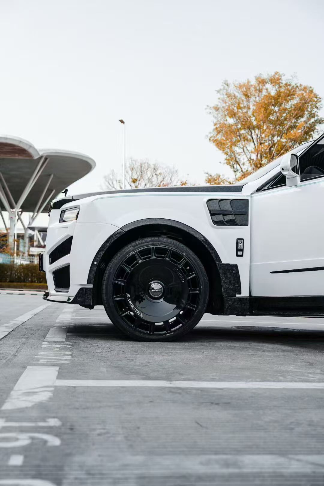 ZLO Rolls-Royce Cullinan 2025 (Series 2) V2 Full Partial Carbon Bodykit Aftermarket Carbon Fiber Part / Bodykit - Robot Bodykits
