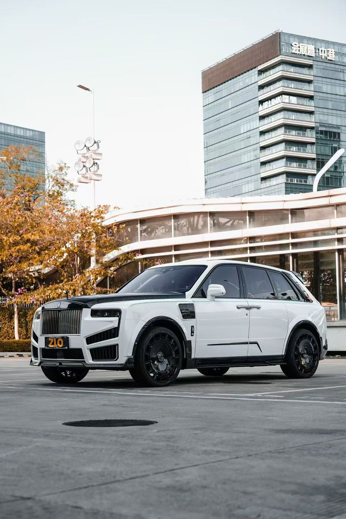 ZLO Rolls-Royce Cullinan 2025 (Series 2) V2 Full Partial Carbon Bodykit Aftermarket Carbon Fiber Part / Bodykit - Robot Bodykits