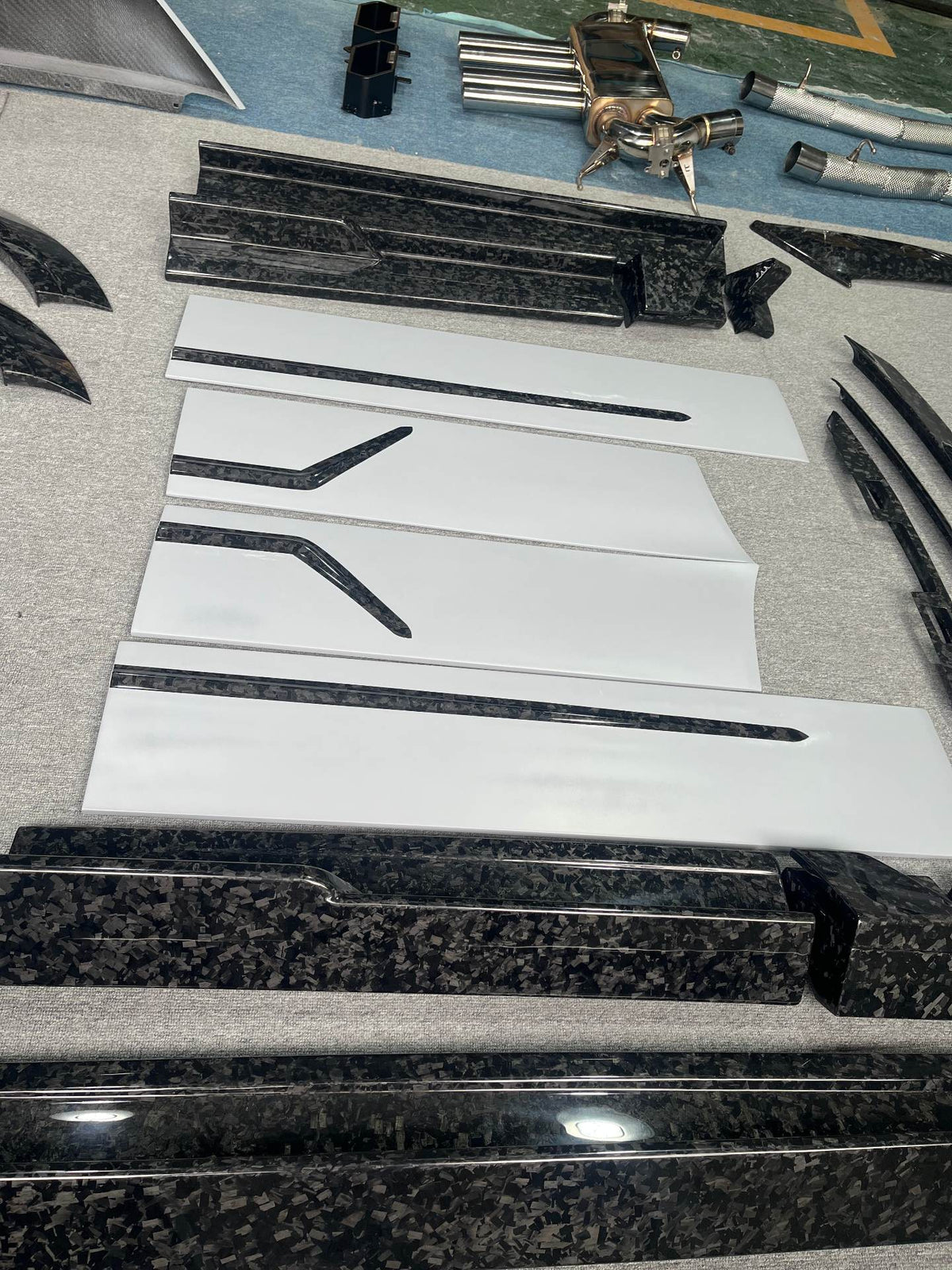 ZLO Rolls-Royce Cullinan 2025 (Series 2) V2 Full Partial Carbon Bodykit Aftermarket Carbon Fiber Part / Bodykit - Robot Bodykits